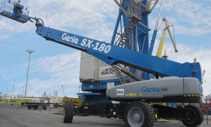 10 Safety Tips on Operating a Boomlift